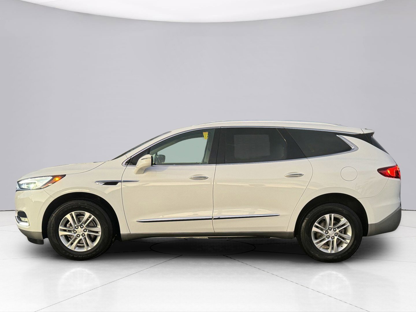 2021 Buick Enclave Vehicle Photo in LEOMINSTER, MA 01453-2952