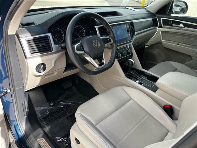 2021 Volkswagen Atlas Vehicle Photo in TAMPA, FL 33612-3404