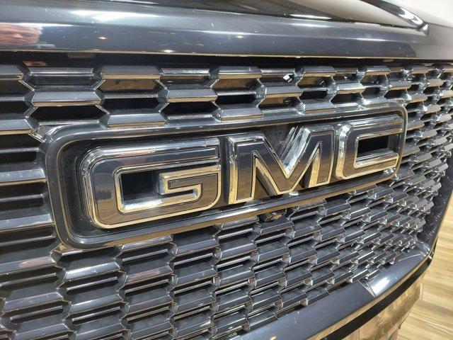 2024 GMC Yukon XL Vehicle Photo in SAUK CITY, WI 53583-1301