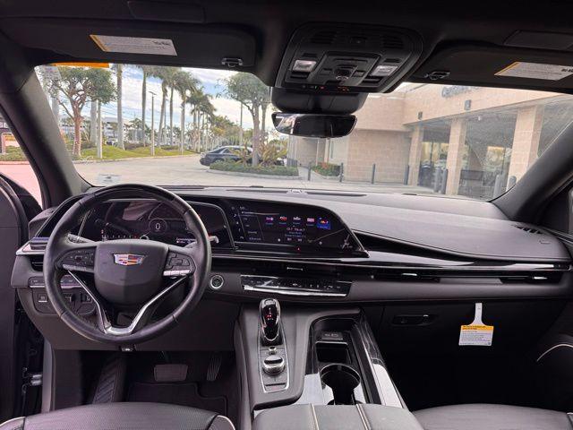 2024 Cadillac Escalade Vehicle Photo in DELRAY BEACH, FL 33483-3294