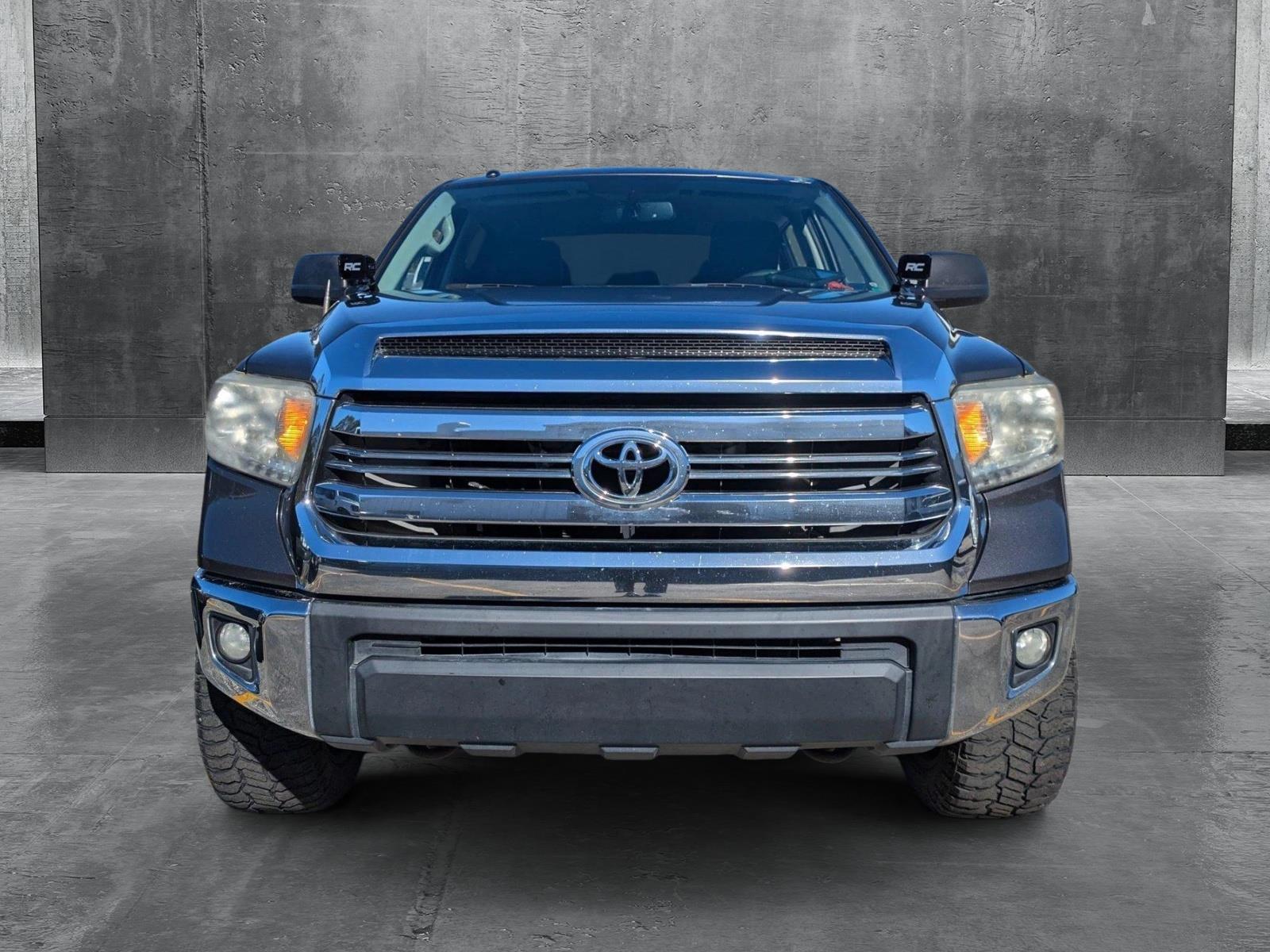 2016 Toyota Tundra 4WD Truck Vehicle Photo in Jacksonville, FL 32244