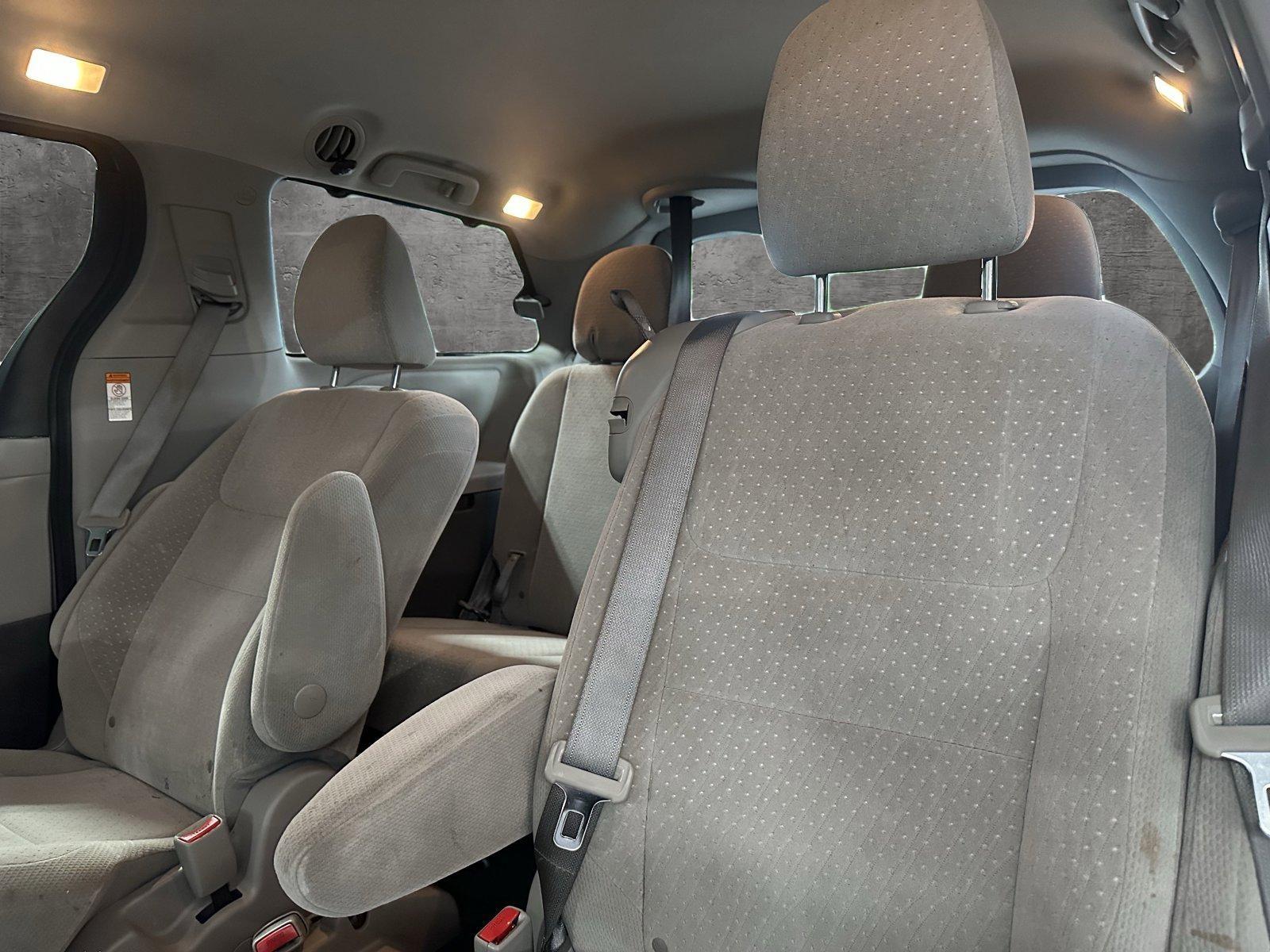 2020 Toyota Sienna Vehicle Photo in Hollywood, FL 33021