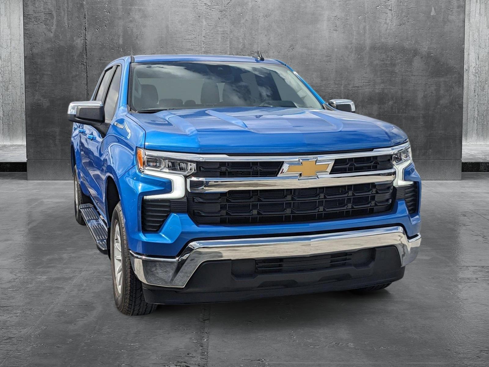 2025 Chevrolet Silverado 1500 Vehicle Photo in MIAMI, FL 33172-3015