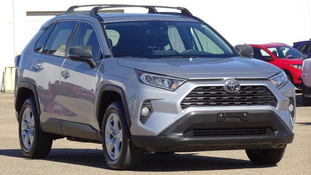 Used 2019 Toyota RAV4 XLE with VIN JTMW1RFV4KD507025 for sale in Tupelo, MS