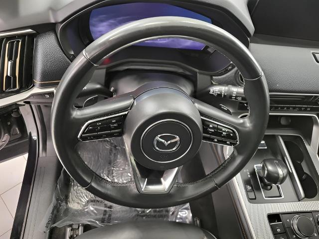 2024 Mazda CX-90 Vehicle Photo in Green Bay, WI 54304