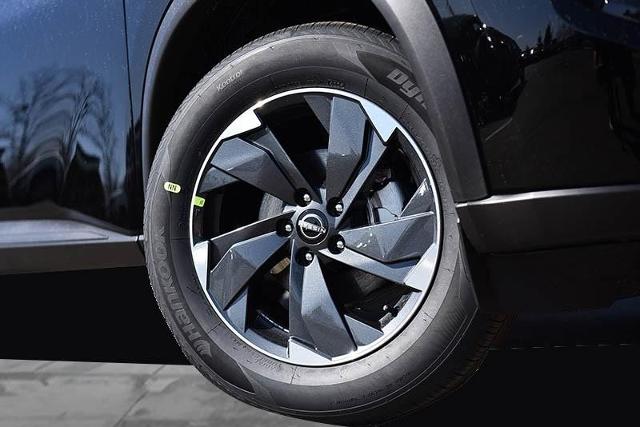 2025 Nissan Rogue Vehicle Photo in Ballwin, MO 63011