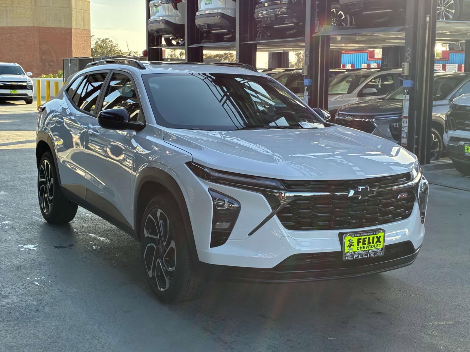 2025 Chevrolet Trax Vehicle Photo in LOS ANGELES, CA 90007-3794