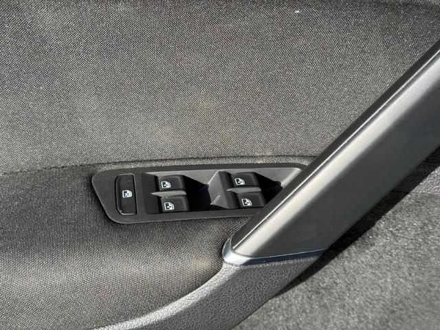 2019 Volkswagen Golf SportWagen Vehicle Photo in COLUMBIA, MO 65203-3903