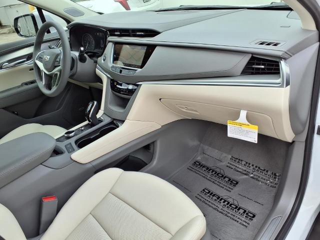 2025 Cadillac XT5 Vehicle Photo in TAMPA, FL 33612-3404