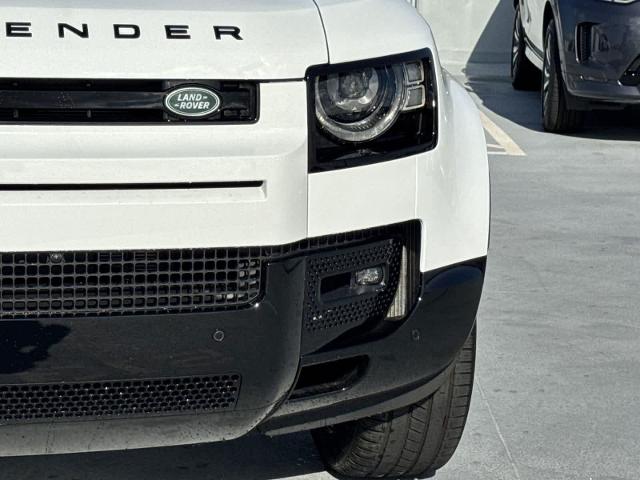 2025 Defender Vehicle Photo in AUSTIN, TX 78717