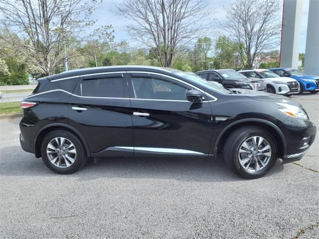 Used 2017 Nissan Murano SL with VIN 5N1AZ2MG7HN124225 for sale in Clarksville, TN