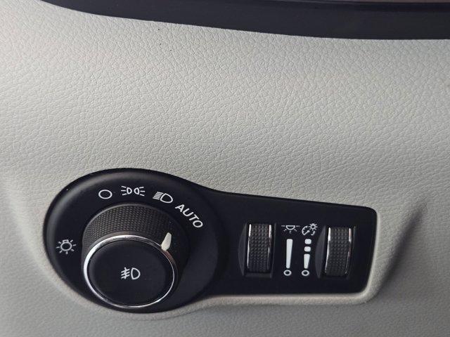 2022 Jeep Compass Vehicle Photo in Decatur, TX 76234