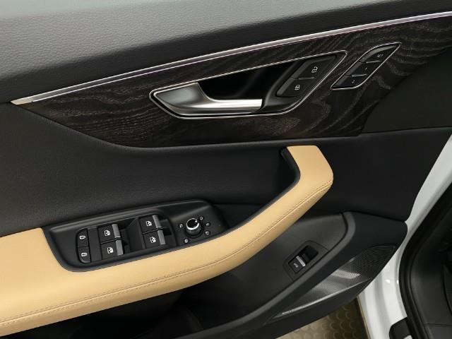 2025 Audi Q7 Vehicle Photo in Appleton, WI 54913