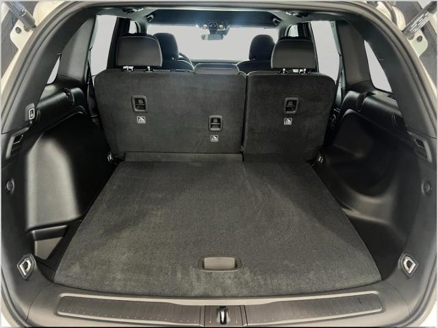 2025 Jeep Grand Cherokee Vehicle Photo in Oshkosh, WI 54901