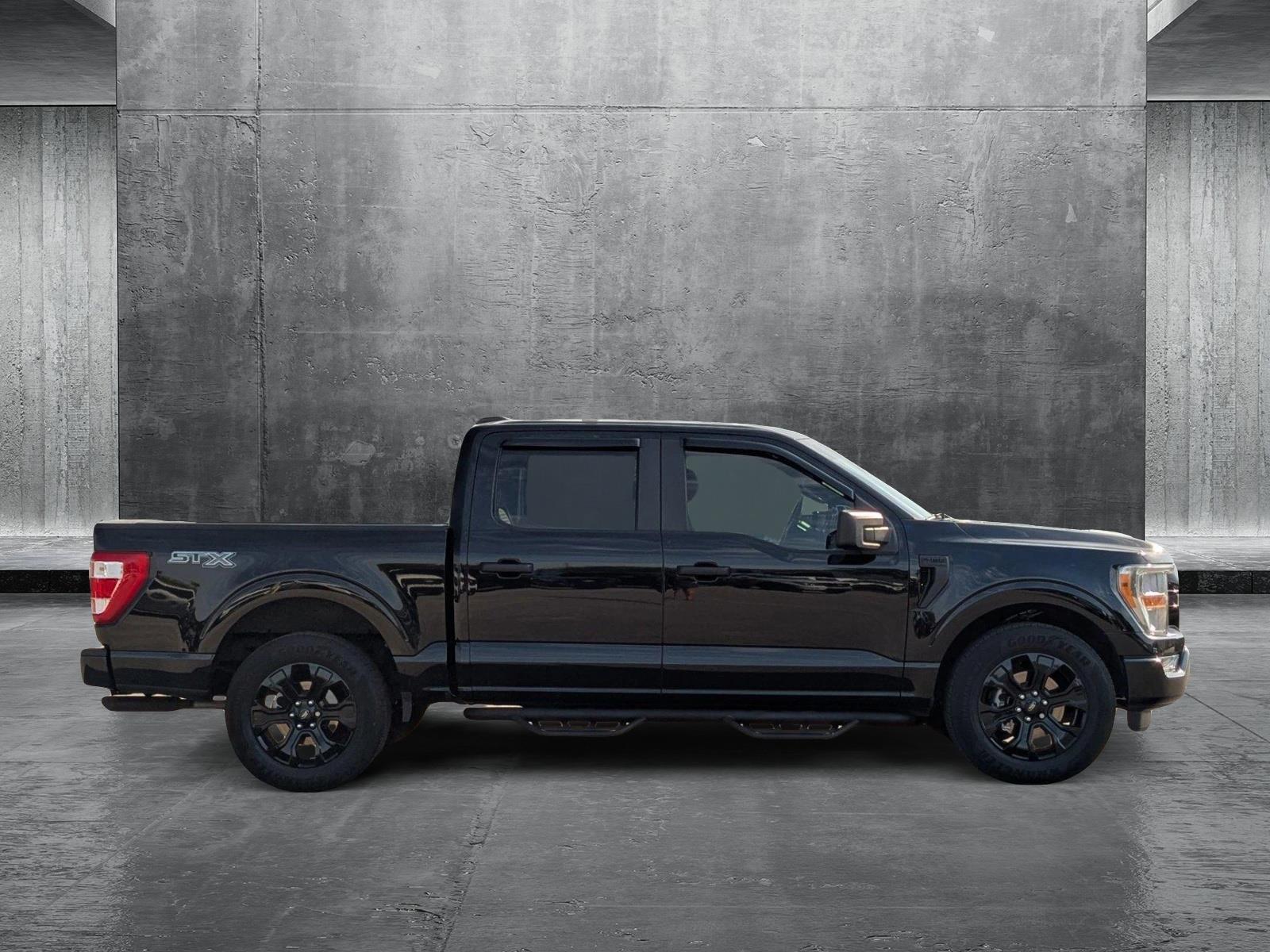2022 Ford F-150 Vehicle Photo in St. Petersburg, FL 33713