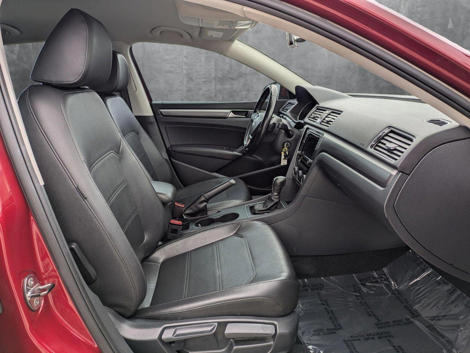 2017 Volkswagen Passat Vehicle Photo in Tustin, CA 92782