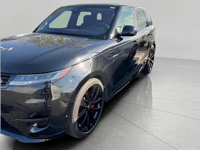2023 Range Rover Sport Vehicle Photo in Appleton, WI 54913