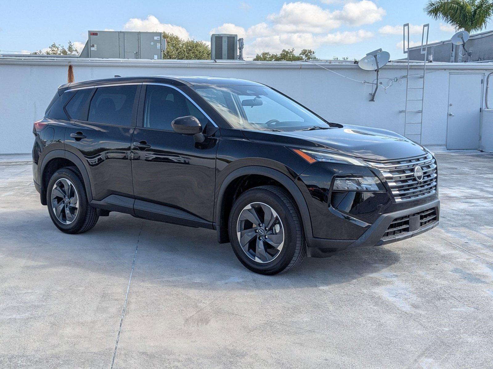 2025 Nissan Rogue Vehicle Photo in Pembroke Pines , FL 33084
