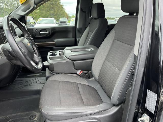 2019 Chevrolet Silverado 1500 Vehicle Photo in TULLY, NY 13159-3159