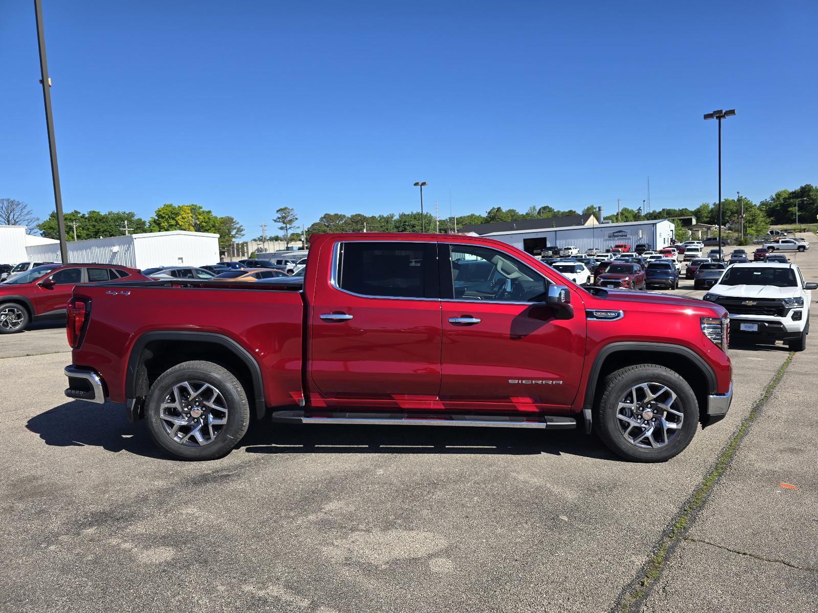 2025 GMC Sierra 1500 Vehicle Photo in Rolla, MO 65401