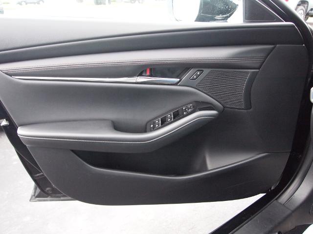 2024 Mazda Mazda3 Hatchback Vehicle Photo in MADISON, IN 47250-1611