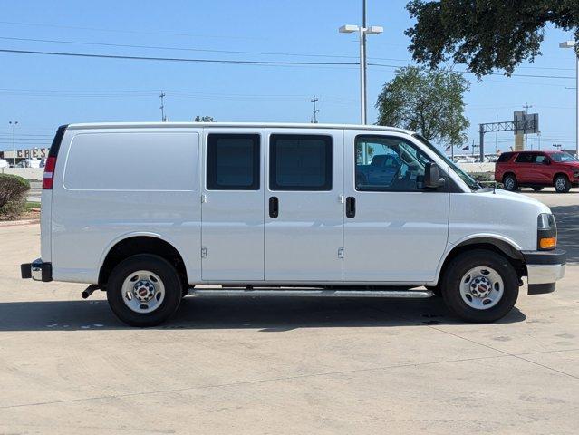 2023 GMC Savana Cargo Van Vehicle Photo in SELMA, TX 78154-1459