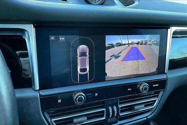 2022 Porsche Macan Vehicle Photo in Tulsa, OK 74145