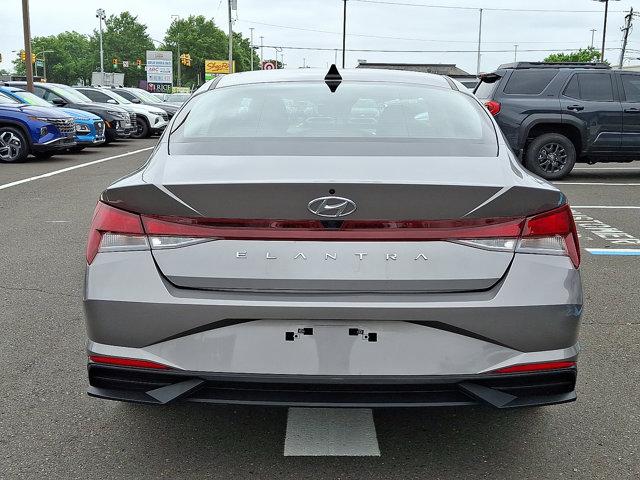 2023 Hyundai ELANTRA Vehicle Photo in Philadelphia, PA 19116