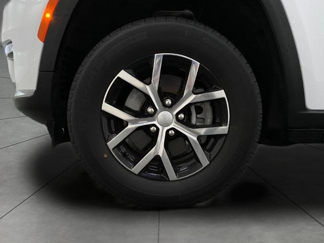 2023 Jeep Grand Cherokee L Vehicle Photo in Appleton, WI 54913