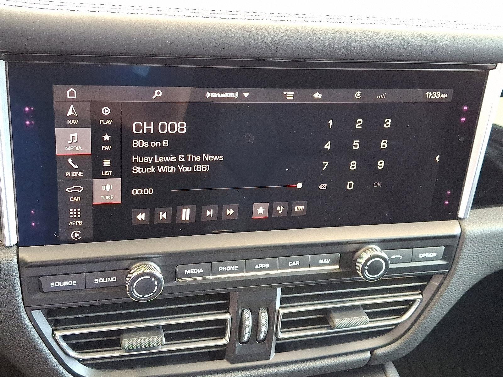 2020 Porsche Macan Vehicle Photo in Lancaster, PA 17601