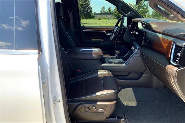 2022 GMC Sierra 1500 Vehicle Photo in TOPEKA, KS 66609-0000
