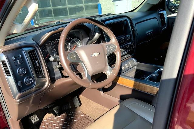 2016 Chevrolet Silverado 2500 HD Vehicle Photo in Lees Summit, MO 64086