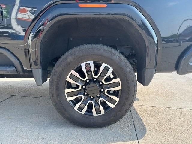 2024 GMC Sierra 3500HD Vehicle Photo in ENGLEWOOD, CO 80113-6708