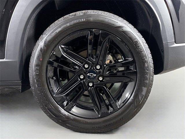 2025 Chevrolet Trax Vehicle Photo in PUYALLUP, WA 98371-4149
