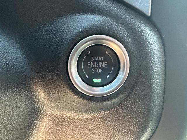 2025 GMC Sierra 1500 Vehicle Photo in COLUMBIA, MO 65203-3903