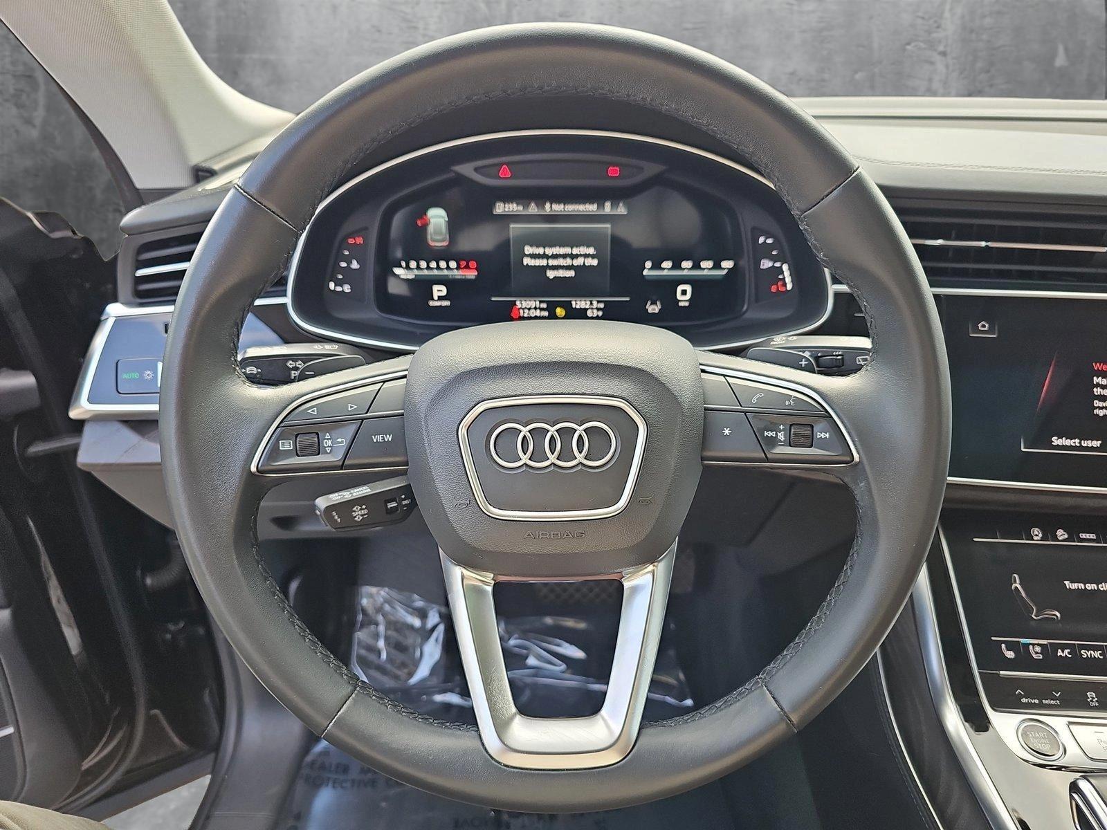 2022 Audi Q8 Vehicle Photo in TIMONIUM, MD 21093-2300