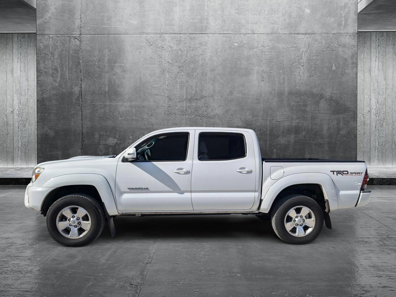 2014 Toyota Tacoma Vehicle Photo in Tampa, FL 33614