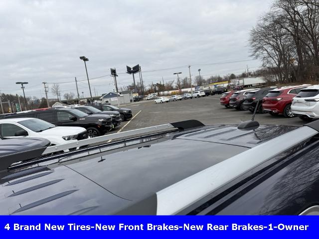 2018 GMC Acadia Vehicle Photo in CHICOPEE, MA 01020-5001