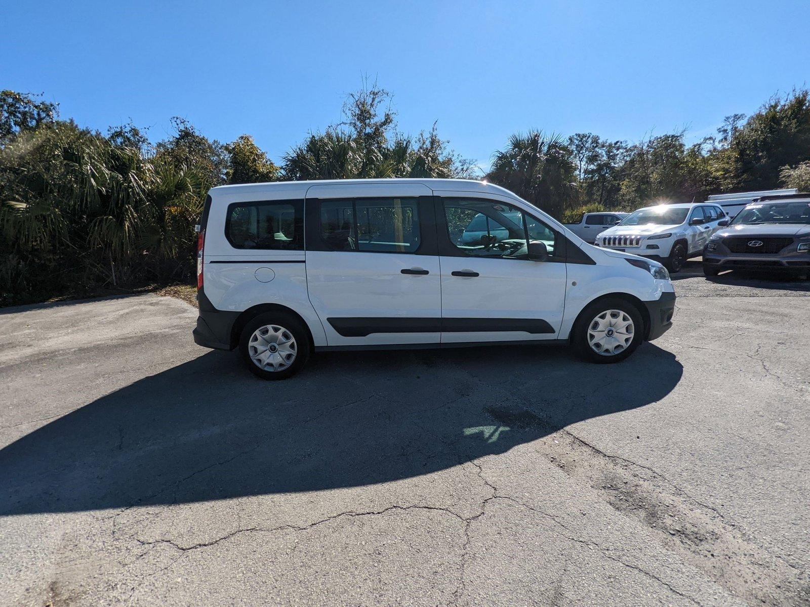 2017 Ford Transit Connect Wagon Vehicle Photo in Jacksonville, FL 32256