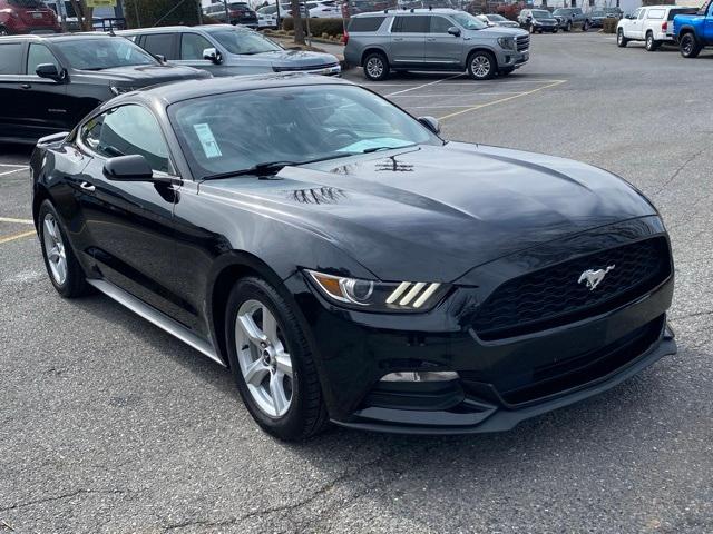 Trunk Ledge Kit | FORD MUSTANG FASTBACK V6 2017 Trunk Ledge Kit | FORD MUSTANG FASTBACK V6 2017