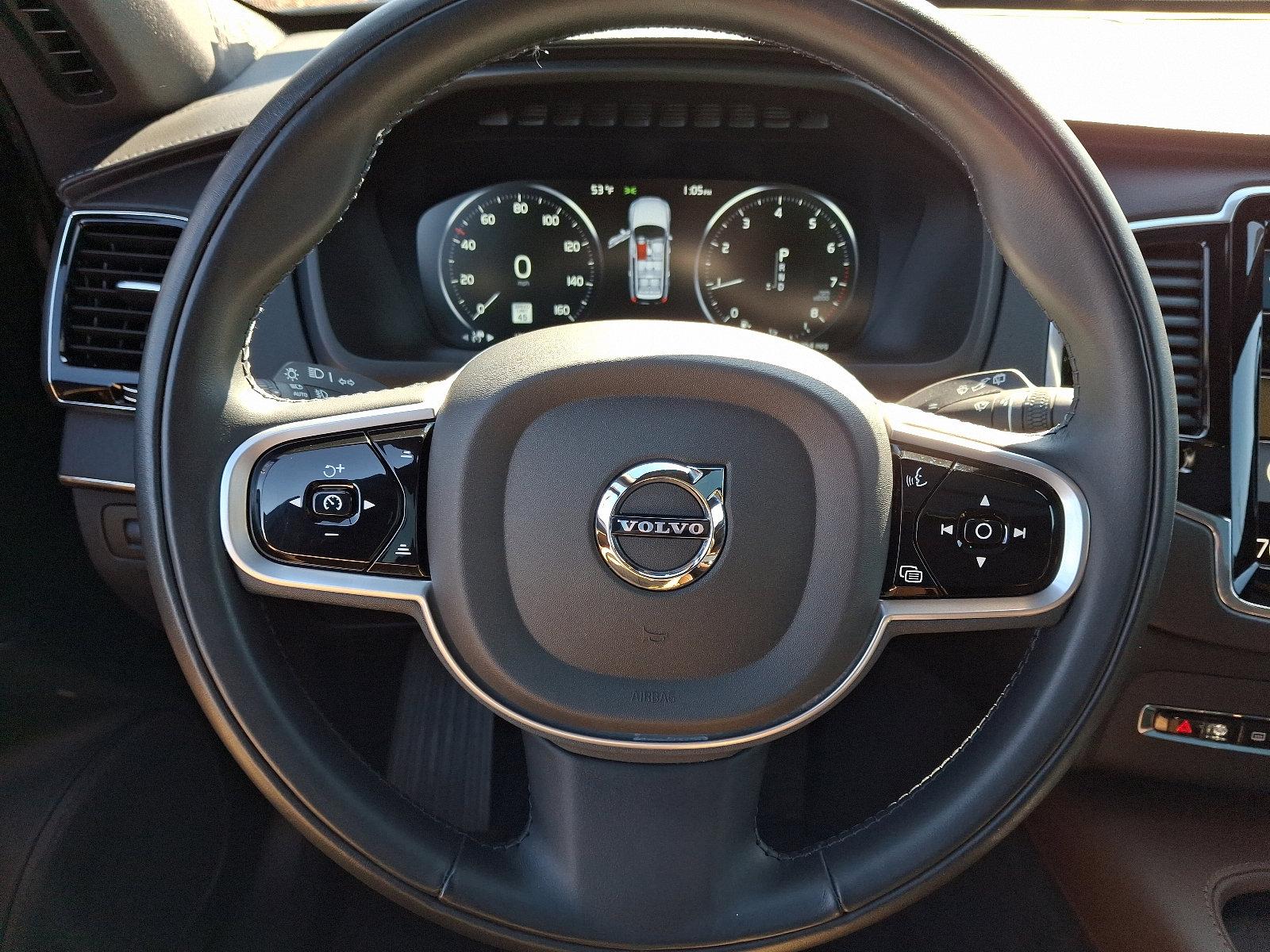2022 Volvo XC90 Vehicle Photo in Trevose, PA 19053