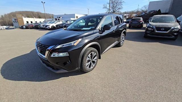 2022 Nissan Rogue Vehicle Photo in Pleasant Hills, PA 15236
