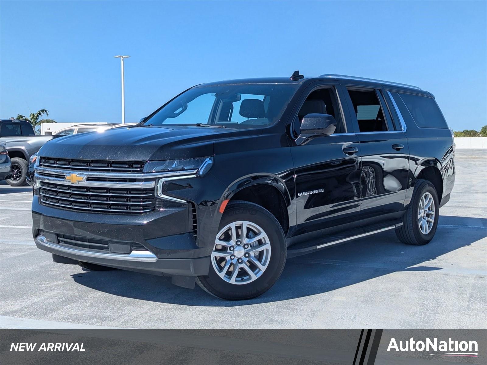 2023 Chevrolet Suburban Vehicle Photo in Ft. Myers, FL 33907