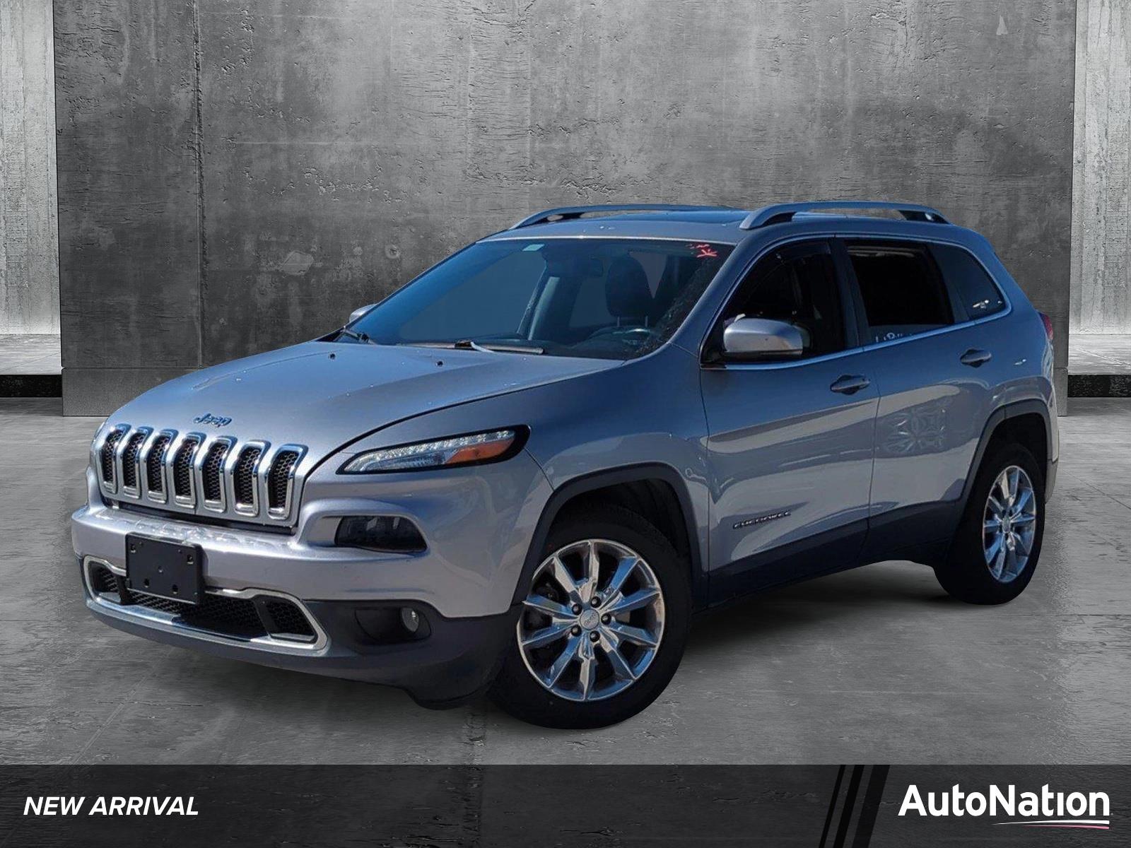 2017 Jeep Cherokee Vehicle Photo in Pembroke Pines, FL 33027