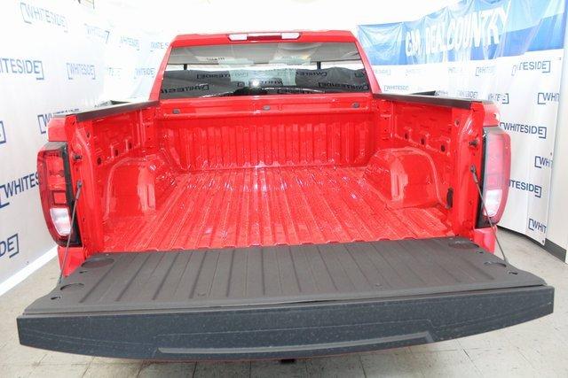 2025 GMC Sierra 1500 Vehicle Photo in SAINT CLAIRSVILLE, OH 43950-8512