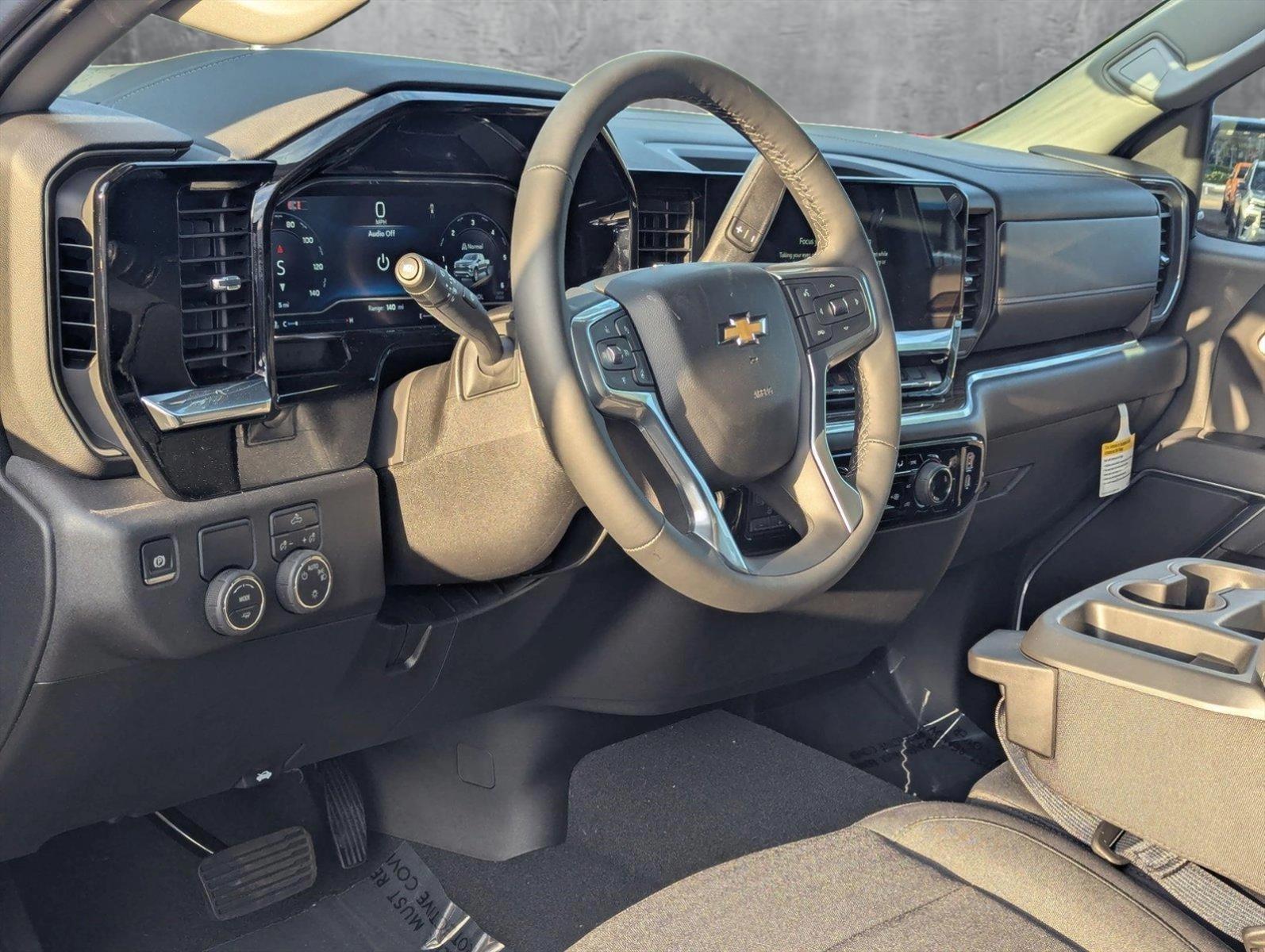 2025 Chevrolet Silverado 1500 Vehicle Photo in GREENACRES, FL 33463-3207
