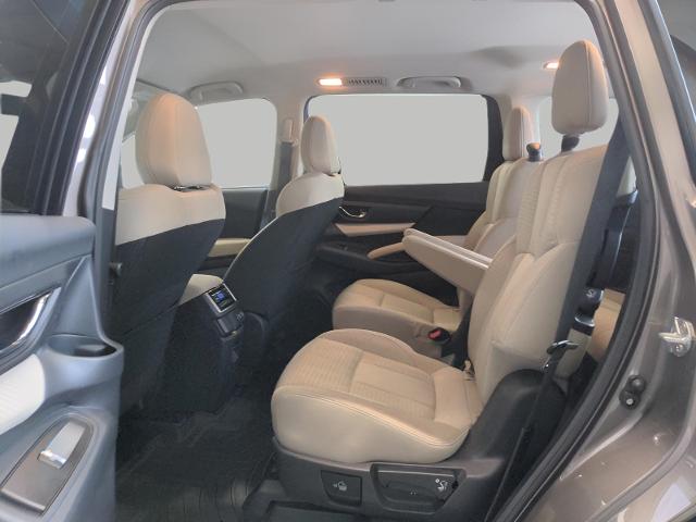 2022 Subaru Ascent Vehicle Photo in Green Bay, WI 54304