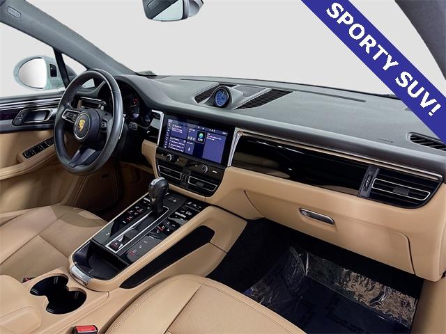 2022 Porsche Macan Vehicle Photo in Puyallup, WA 98371