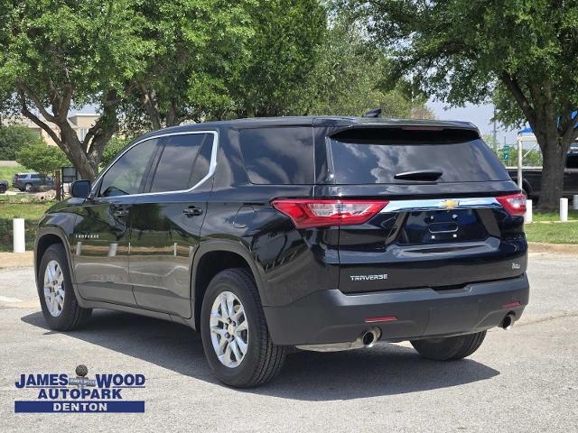 2021 Chevrolet Traverse Vehicle Photo in DENTON, TX 76210-9321