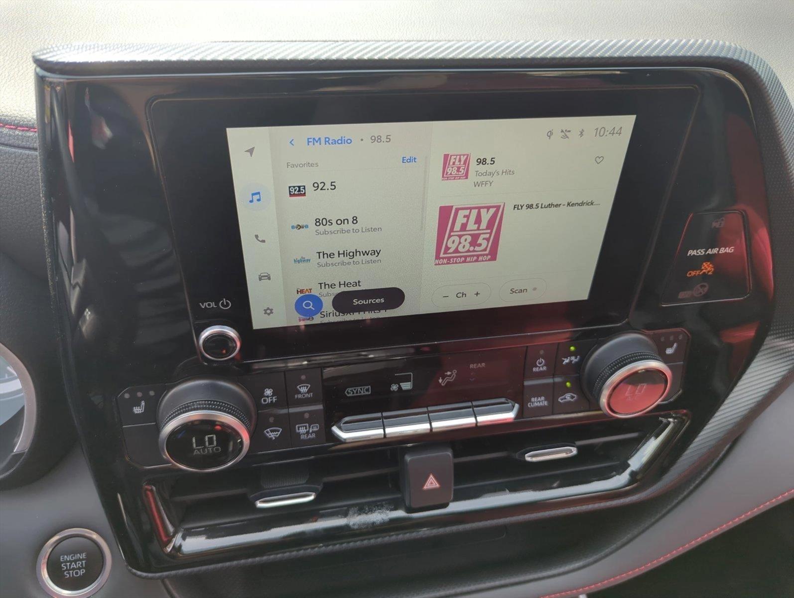 2024 Toyota Highlander Vehicle Photo in Ft. Myers, FL 33907